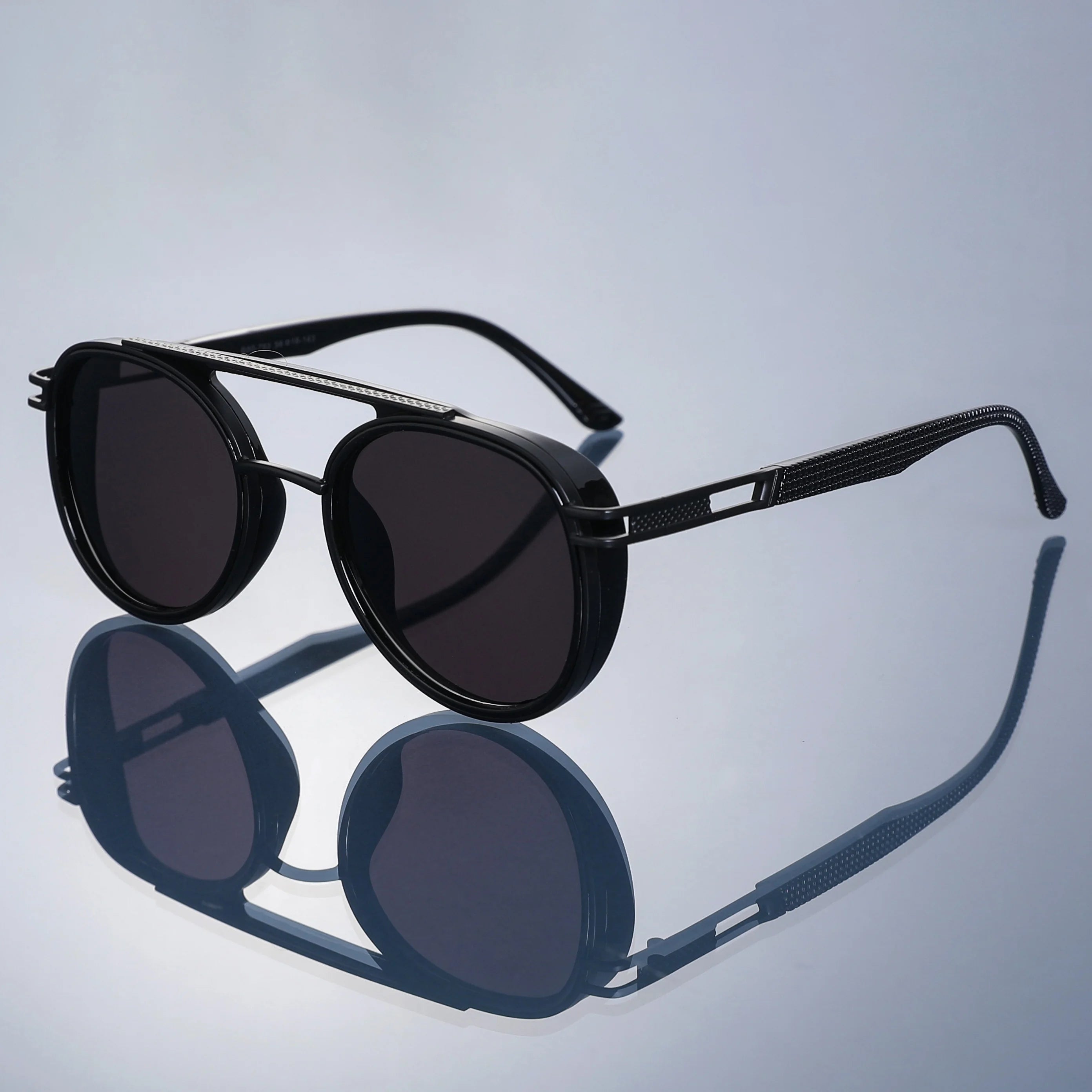 Aviaro Shades